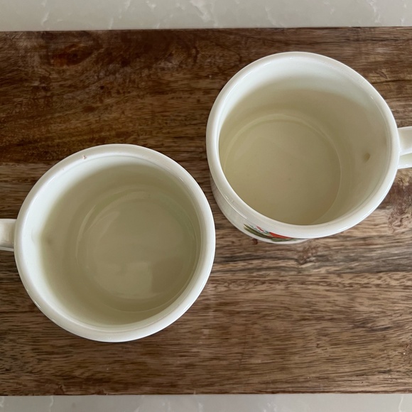 Vintage Ceramic Red Cardinal Mugs Set of 2 - Picture 6 of 7